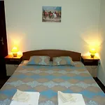 каневи Homestay