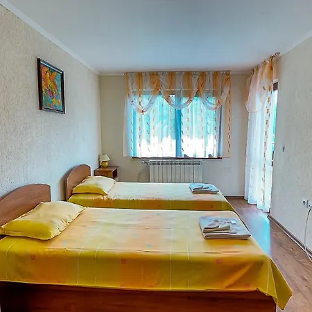 каневи Homestay
