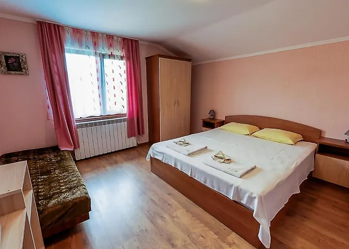 منزل للإقامة каневи