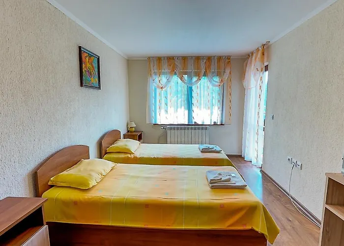 каневи Homestay